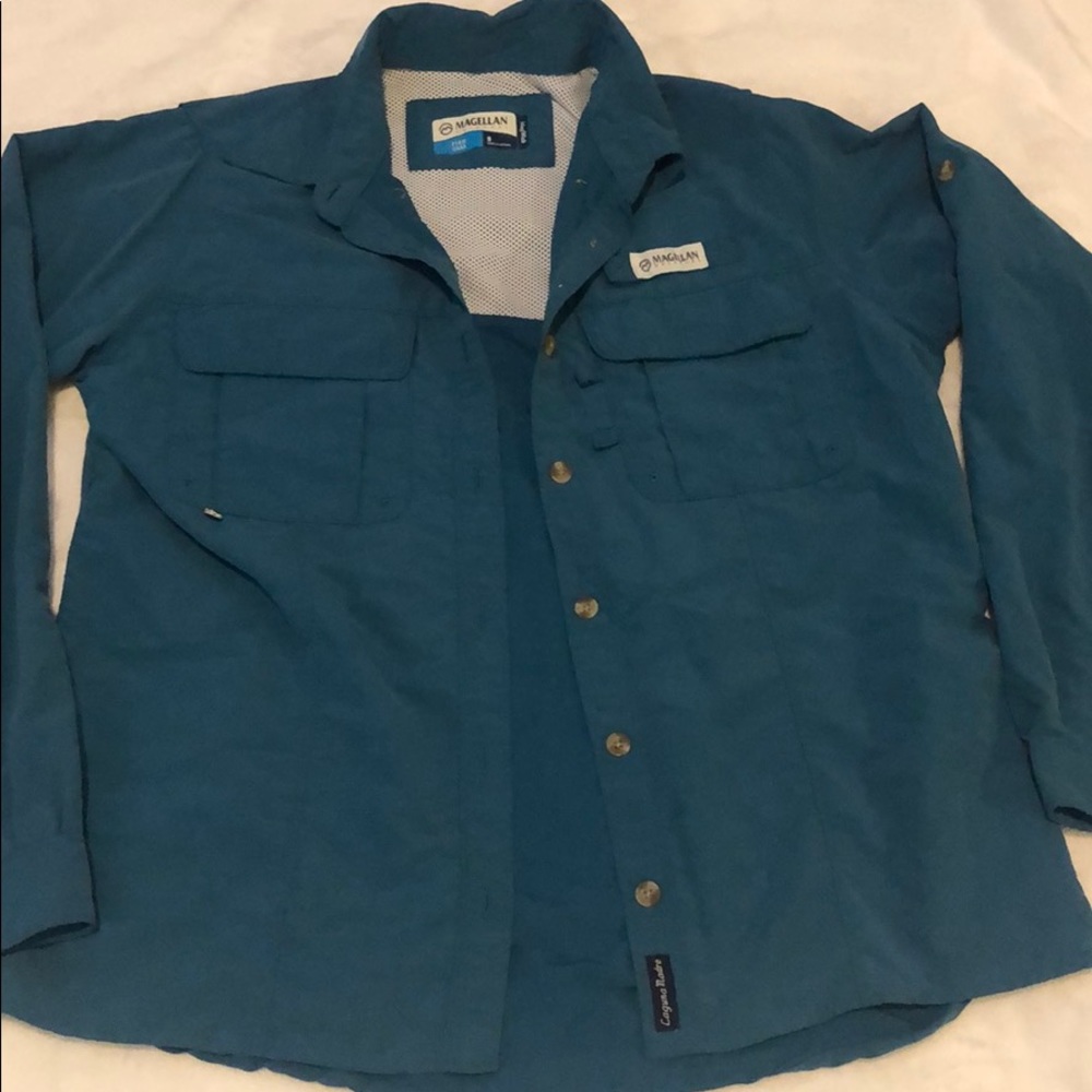 Magellan button down